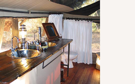 Jongomero Camp © Foto: Svenja Penzel | Outback Africa Erlebnisreisen Jongomero Camp © Foto: Svenja Penzel | Outback Africa Erlebnisreisen