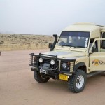 Ein geländegängiger Land Rover mit vergrößerten Fenstern bringt uns durch Namibia © Foto: René Schmidt | Outback Africa Erlebnisreisen Damaraland