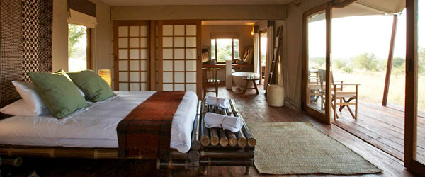 Interieur der Sayari Lodge.