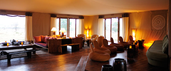 Sayari Camp/Mara Fluss, Nördliche Serengeti © Foto: Marco Penzel | Outback Africa Erlebnisreisen