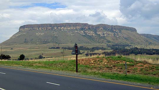 Landschaft auf dem Weg von Durban nach Johannesburg © Foto: Jens Döring - Outback Africa Erlebnisreisen