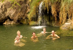 Bad in den Hot Springs © Foto: Tim Golds