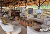 Lounge des Chiawa Camp © Foto: Ulrike Pârvu | Outback Africa Erlebnisreisen