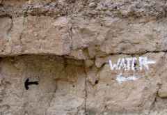 Der Weg zum Wasser im Sesriem Canyon &copy; Foto: Susanne Schlesinger | Outback Africa