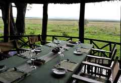 Offenes Speisedeck, Katavi Wildlife Camp &copy; Foto: Marco Penzel | Outback Africa