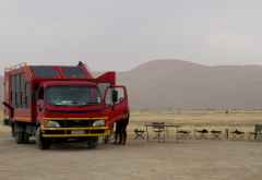 Vorbereitungen zum Frühstück an der Düne 45 &copy; Foto: Susanne Schlesinger | Outback Africa