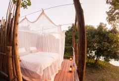 Three Rivers Camp, zweites Bett unter freiem Himmel &copy; Foto: Kafunta Safaris