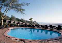 Mara Serena Lodge, Poolbereich