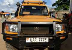 Unser Toyota Landcruiser in Uganda &copy; Foto: Svenja Penzel | Outback Africa