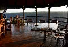 Gorges Lodge, Terrasse &copy; Foto: Ulrike Pârvu | Outback Africa