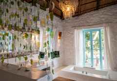 Kaya Mawa, Badezimmer Madimba &copy; Foto: Marco Penzel | Outback Africa