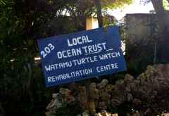 Local Ocean Trust Watamu, Schild &copy; Foto: Susanne Schlesinger | Outback Africa