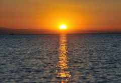 Sonnenuntergang über dem Malawi-See © Foto: Svenja Penzel | Outback Africa