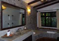 Rivertrees Country Inn, Badezimmer &copy; Foto: Judith Nasse | Outback Africa