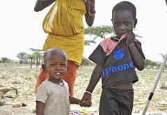 Samburukinder - nicht so traditionell &copy; Foto: Svenja Penzel | Outback Africa