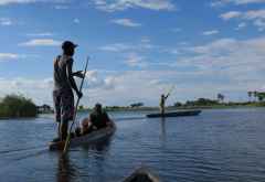 Mokoroausflug im Okavango-Delta &copy; Foto: Robert Schlesinger