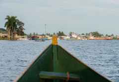 Im Hafen von Jinja am Victoria-See © Foto: Marco Penzel | Outback Africa