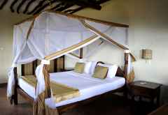 Zimmer im Haupthaus (Turm), Chale Island Resort &copy; Foto: Svenja Penzel | Outback Africa