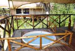 Elephant Bedroom Camp, kleiner Pool auf der Terrasse der Zeltchalets &copy; Foto: Svenja Penzel | Outback Africa