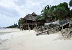 In Nungwi stehen Hotels und Restaurants dichter beieinander. &copy; Foto: Marco Penzel | Outback Africa