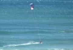 Kitesurfer finden an Kapstadts Stränden ideale Bedingungen © Foto: Doreen Krausche | Outback Africa