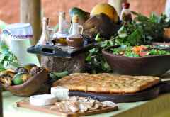 Lewa Safari Camp, Lunch-Buffet &copy; Foto: Marco Penzel | Outback Africa