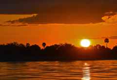 Rufiji River Camp, Sonnenuntergang über dem Rufiji &copy; Foto: Ulrike Pârvu | Outback Africa
