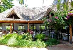 Bluebay Beach Resort, Hauptgebäude © Foto: Angelika Krüger | Outback Africa