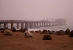 Die Seebrücke von Swakopmund im Dunst &copy; Foto: Doreen Schütze | Outback Africa