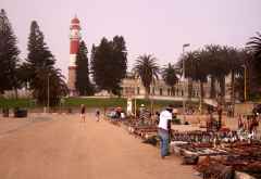 Fliegende Händler an der Strandpromenade in Swakopmund &copy; Foto: Doreen Schütze | Outback Africa