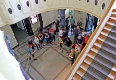 Wandergruppe im historischen Albert-Bad von Bad Elster &copy; Foto: Andreas Dietz