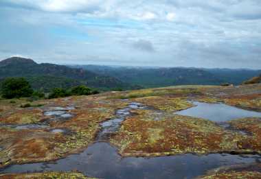 World View - die Aussicht vom Hochplateau mit dem Grab Cecil Rhodes &copy; Foto: René Schmidt | Outback Africa