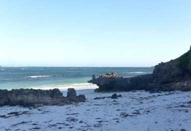 Watamu Beach, Felsformationen &copy; Foto: Susanne Schlesinger | Outback Africa