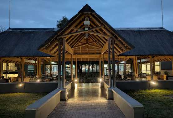 Skukuza Safari Lodge, Südafrika, Eingangsbereich &copy; Foto: Justine Retzar | Outback Africa Erlebnisreisen