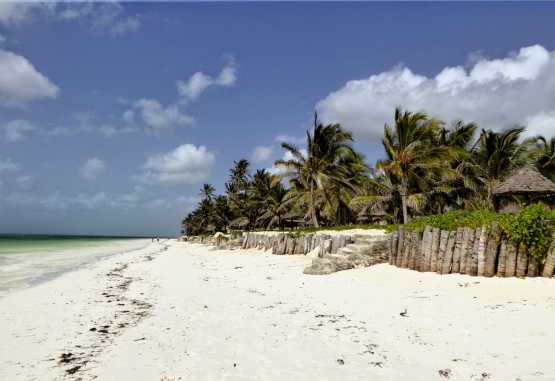 Baraza Resort & Spa, Strand &copy; Foto: Angelika Krüger | Outback Africa