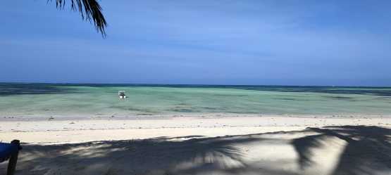 Traumstrand von Pongwe &copy; Foto: Justine Retzar | Outback Africa Erlebnisreisen