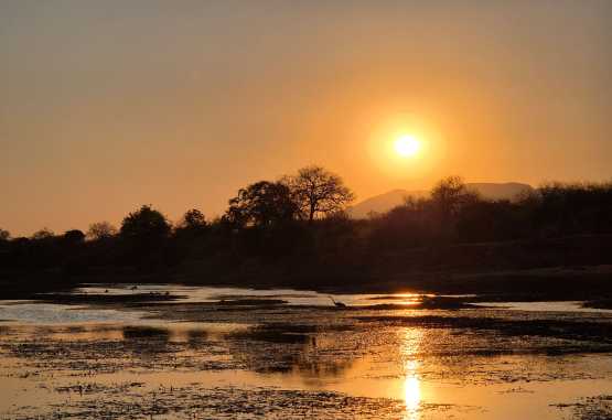 Sonnenuntergang am Sambesi © Foto: Ulrike Pârvu | Outback Africa Erlebnisreisen