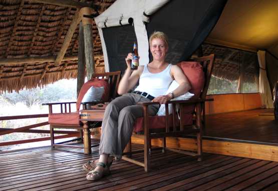 Svenja in Jongomero &copy; Foto: Svenja Penzel | Outback Africa