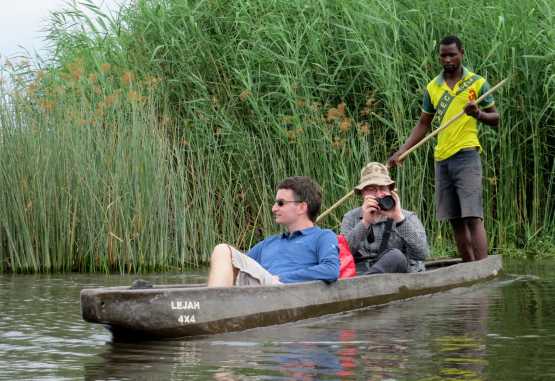 Mit dem Mokoro ins Okavango-Delta &copy; Foto: S.Schlesinger | Outback Africa
