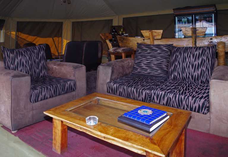 Asanja Camp, Lounge © Foto: Judith Nasse | Outback Africa