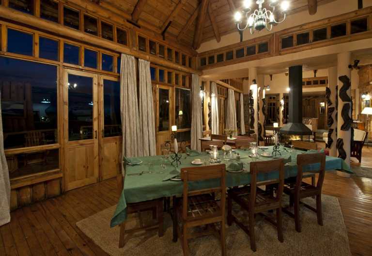 Speiseraum im Hauptgebäude der Chelinda Lodge © Foto: Mike Myers