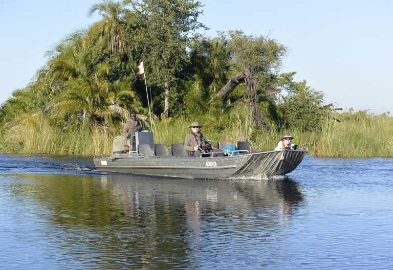 Ausflug mit dem Motorboot, Pelo Camp, Okavango-Delta © Foto: Ulrike Pârvu | Outback Africa