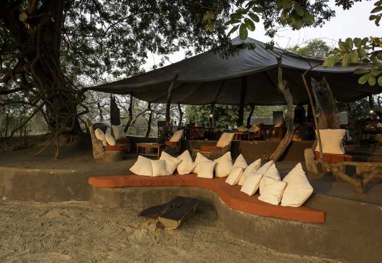 Tena Tena Camp, Lounge © Foto: Robin Pope Safaris