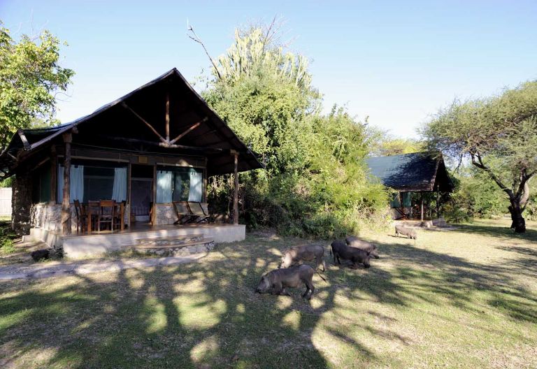 Gemauerte Chalets im Mvuu Camp © Foto: Marco Penzel | Outback Africa