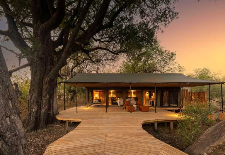 Luxuszeltchalet, Kiri Camp © Foto: David Rogers for Machaba Safaris