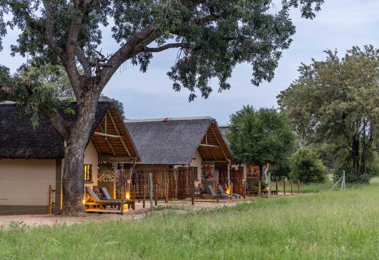 Feste Chalets der Umkumbe Safari Lodge © Foto: stew nolan