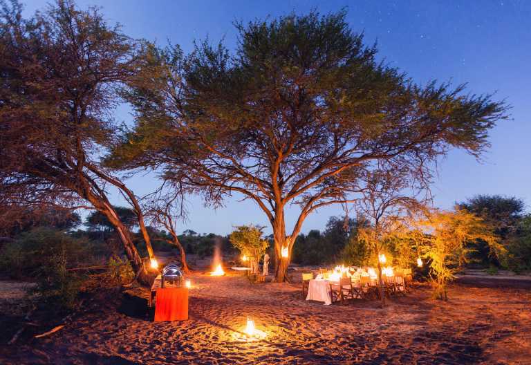 Buschdinner in Leroo La Tau © Foto: Desert&Delta