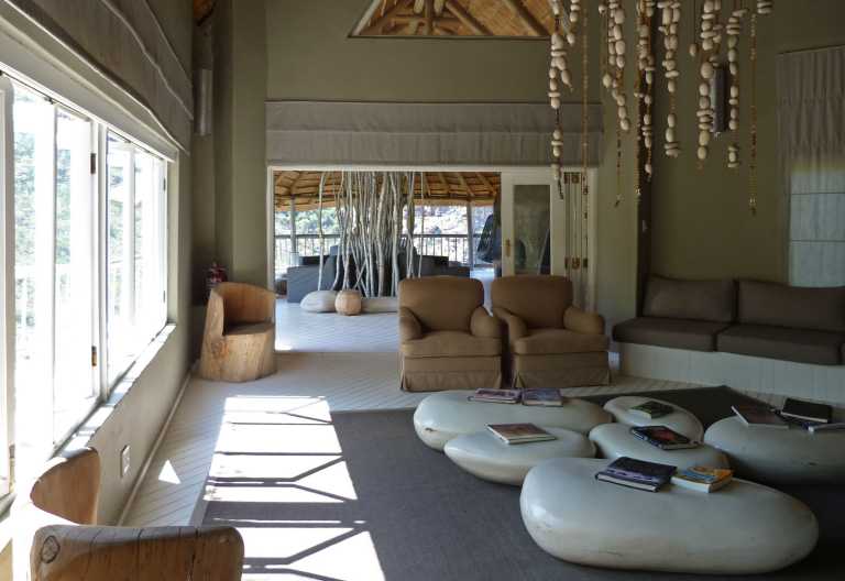 Clifftop Exclusive Safari Hideaway, Lounge © Foto: Jens Doering | Outback Africa