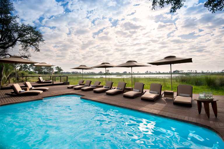 Swimmingpool im Nxabega Okavango Tented Camp © Foto: Dookphoto | &Beyond
