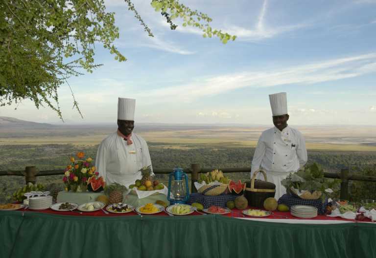 Manyara Serena Safari Lodge, Buschdinner © Foto: Serena Lodges